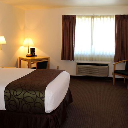 Inn At Lander, Travelodge By Wyndham Extérieur photo