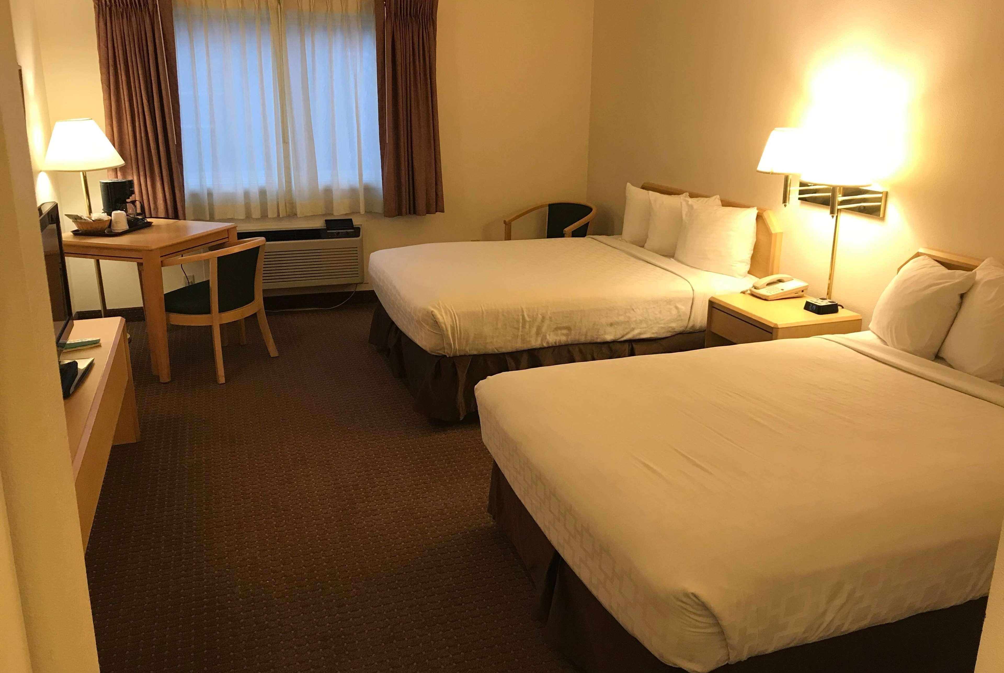 Inn At Lander, Travelodge By Wyndham Extérieur photo