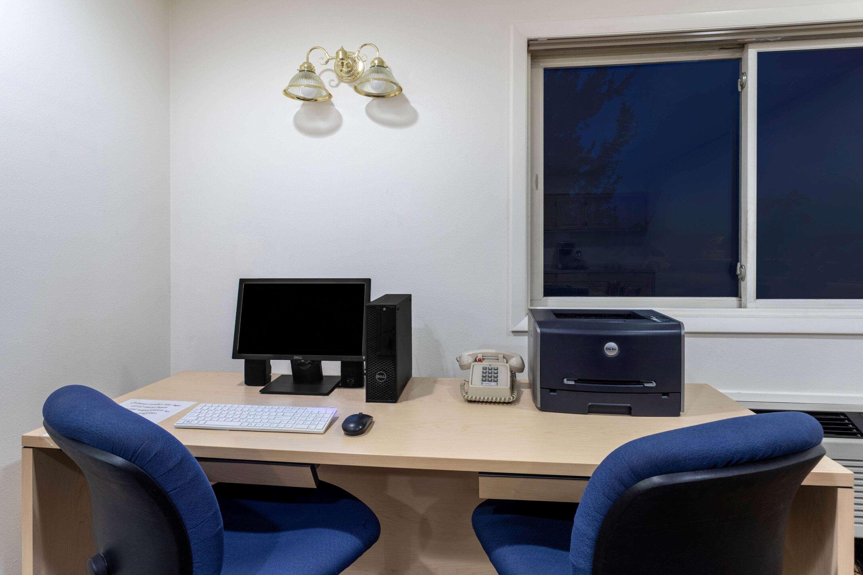 Inn At Lander, Travelodge By Wyndham Extérieur photo