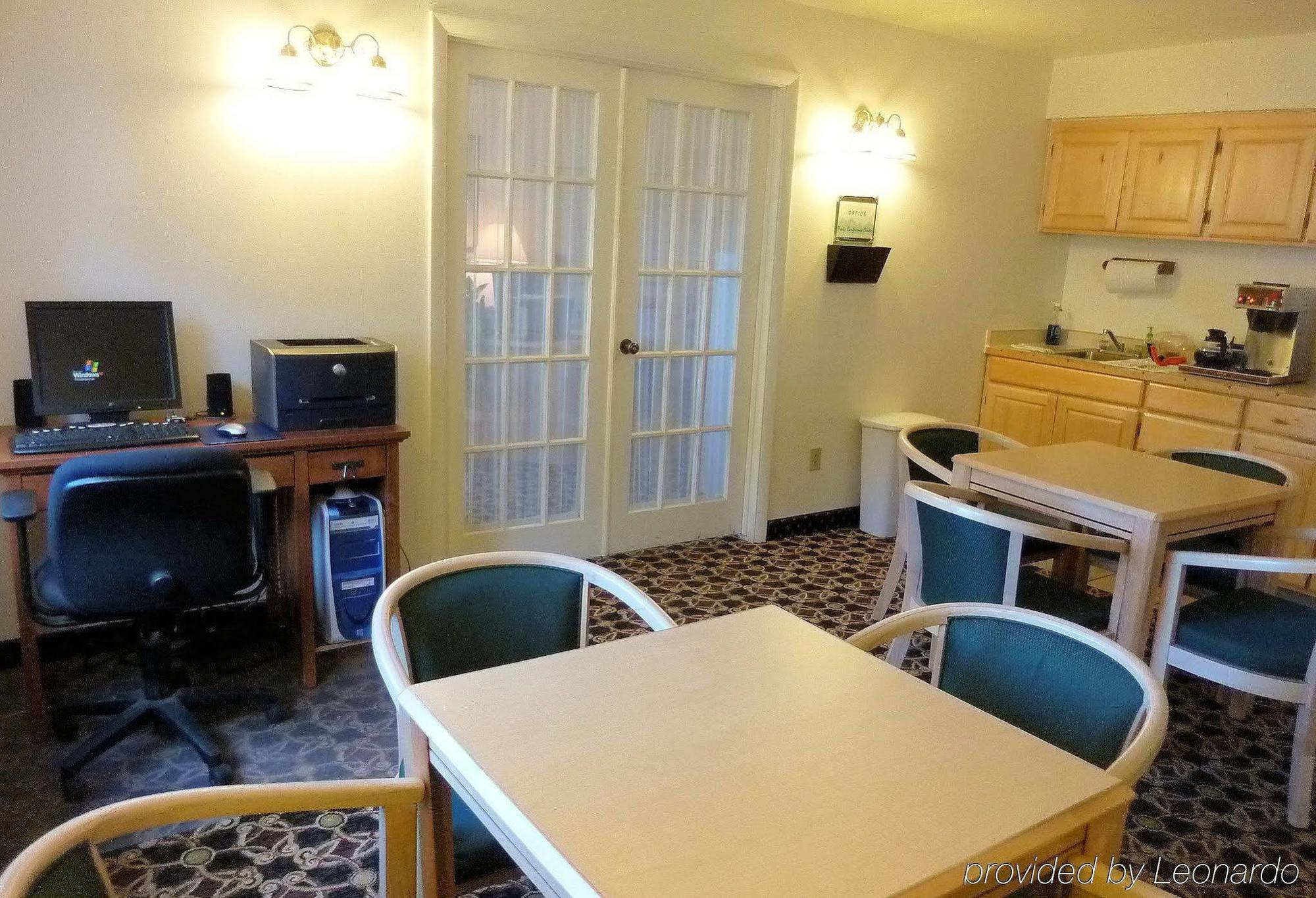 Inn At Lander, Travelodge By Wyndham Extérieur photo